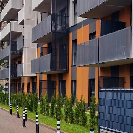 Apartamento Srebrna Ostoja 6-atlas Arena, Piotrkowska, Manufaktura, Prywatne Miejsce Parkingowe W Budynku