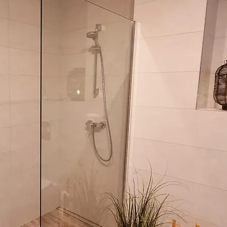 Apartamento Srebrna Ostoja 6-atlas Arena, Piotrkowska, Manufaktura, Prywatne Miejsce Parkingowe W Budynku