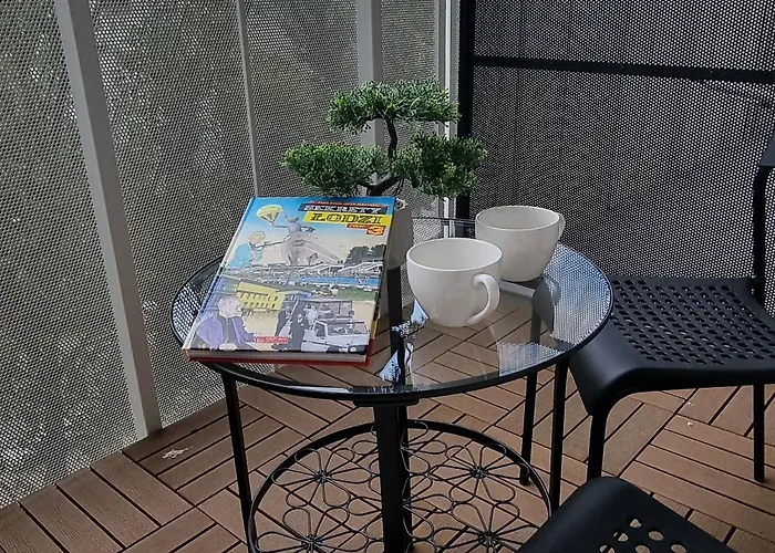 Srebrna Ostoja 66-atlas Arena, Piotrkowska, Manufaktura, Parking Prywatny Apartamento